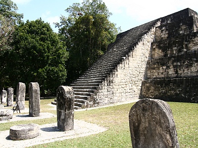 53 Tikal (4)